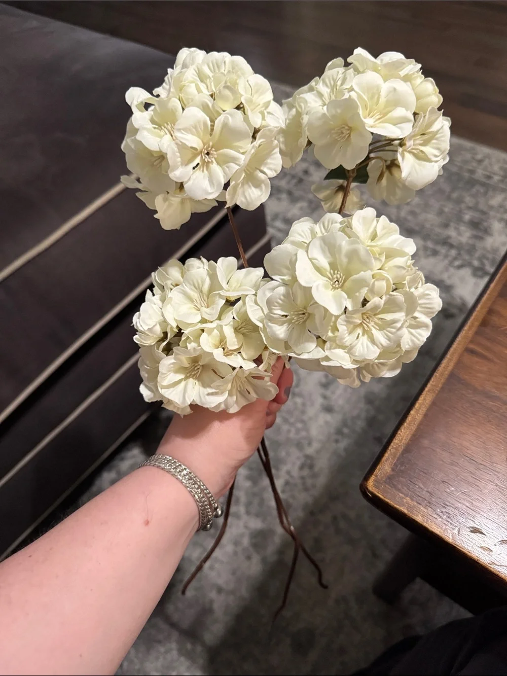 White Florals- 6 stems total